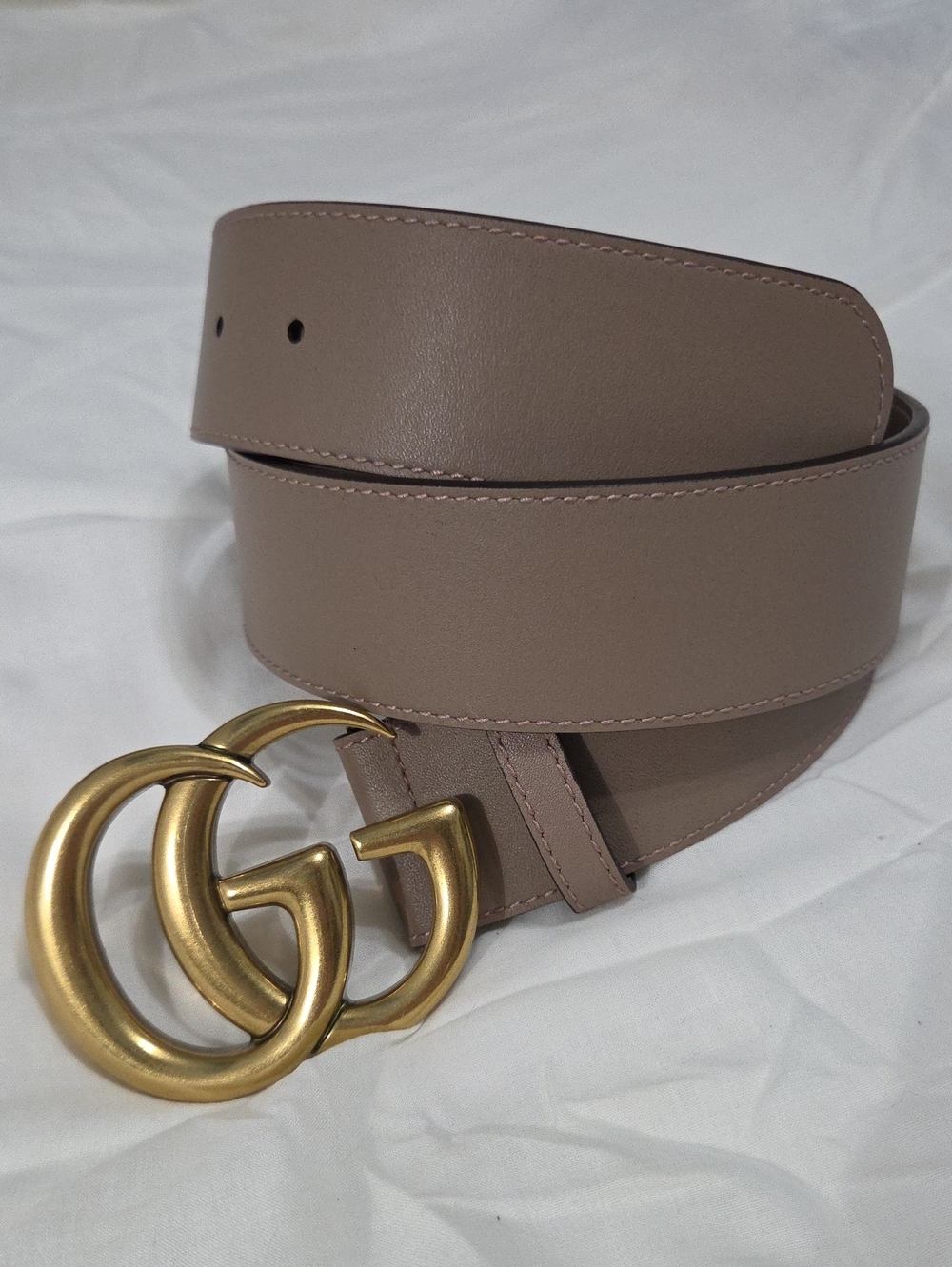 Gucci Taupe Pink Leather Belt with Gold Double G Buckle